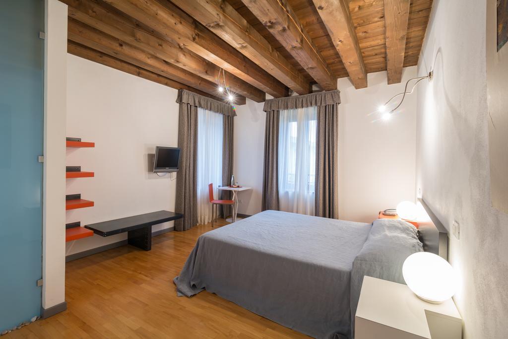 Hotel Ristolocanda Grani Di Pepe 3*